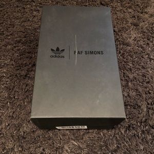 Adidas RAF Simmons box WITH original card